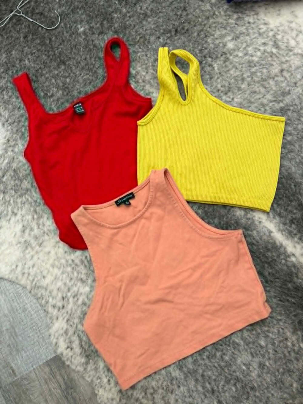 Tank tops x3